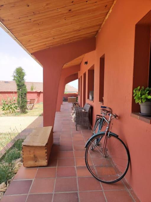 El Telar Arte Y Naturaleza Pradena Exterior photo